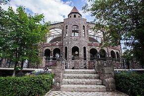 Nemchinovka Park Hotel