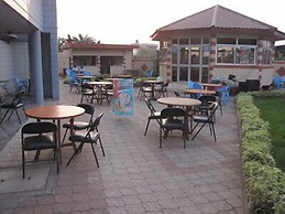 Afrique Hotel Douala Airport