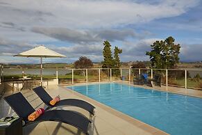 Almyra Waterfront Accommodation