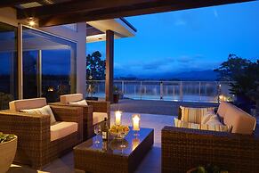 Almyra Waterfront Accommodation