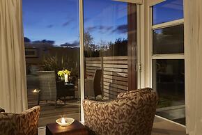 Almyra Waterfront Accommodation