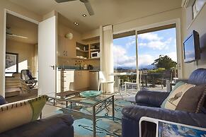 Almyra Waterfront Accommodation