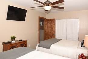 Apple Tree Inn