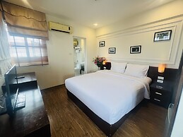 Rising Dragon Legend Hotel