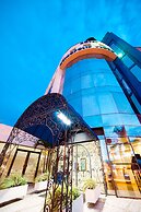 Hotel Metropolis Plaza