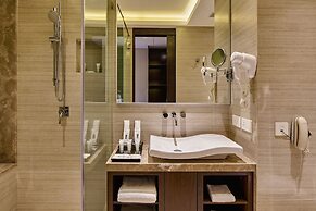 Goldfinch Hotel Mumbai