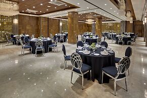 Goldfinch Hotel Mumbai