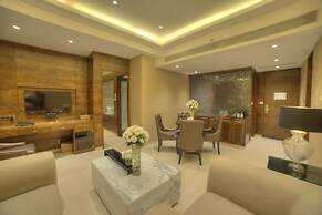 Goldfinch Hotel Mumbai