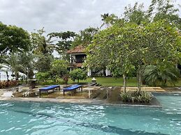 Deshadan Backwater Resort