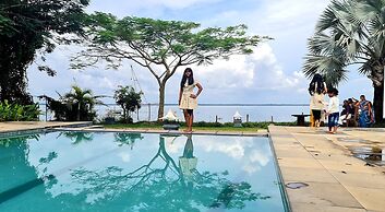 Deshadan Backwater Resort