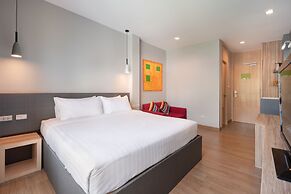 iCheck inn Gems Center Silom