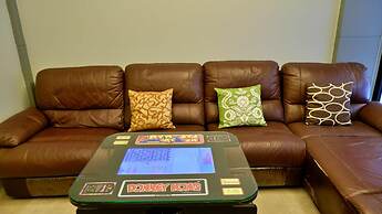 iCheck inn Gems Center Silom