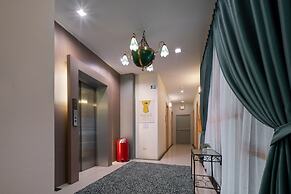 iCheck inn Gems Center Silom