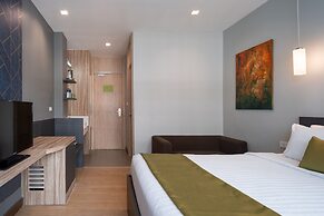 iCheck inn Gems Center Silom