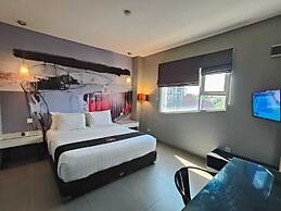 Loft Legian Hotel