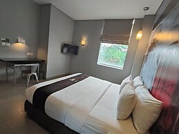 Loft Legian Hotel