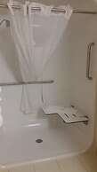Days Inn & Suites by Wyndham Winnipeg Airport Manitoba