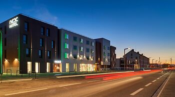 Le NexHotel