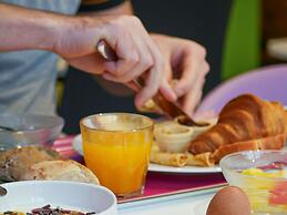 ibis Styles Montbeliard Centre Velotte