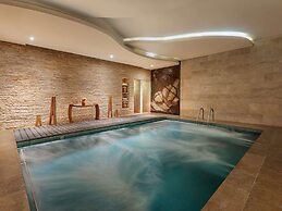 Sofitel Dubai The Palm Resort & Spa