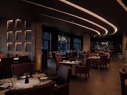 Sofitel Dubai The Palm Resort & Spa