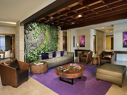 Sofitel Dubai The Palm Resort & Spa