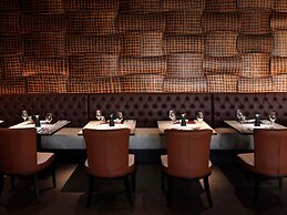 Sofitel Dubai The Palm Resort & Spa