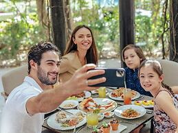 Sofitel Dubai The Palm Resort & Spa