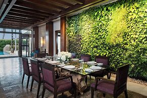 Sofitel Dubai The Palm Resort & Spa