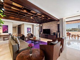 Sofitel Dubai The Palm Resort & Spa