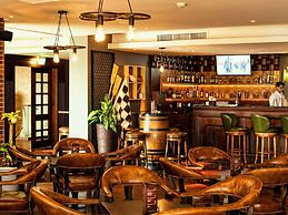 Sofitel Dubai The Palm Resort & Spa
