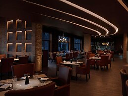 Sofitel Dubai The Palm Resort & Spa