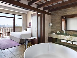 Sofitel Dubai The Palm Resort & Spa