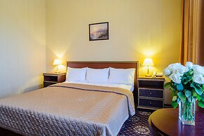 SK Royal Kaluga Hotel