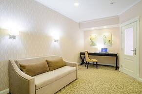 SK Royal Kaluga Hotel