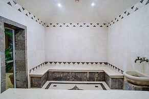 SK Royal Kaluga Hotel