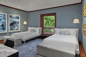 The Resort at Kapalua Bay, Maui
