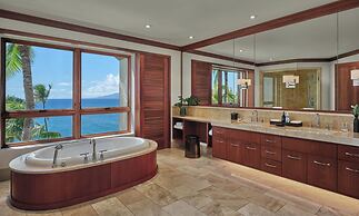 The Resort at Kapalua Bay, Maui