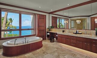 The Resort at Kapalua Bay, Maui