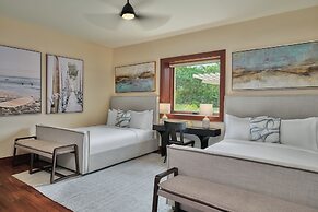 The Resort at Kapalua Bay, Maui