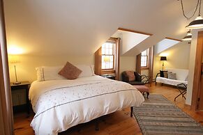 The Old Saco Inn