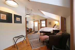 The Old Saco Inn