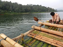 Grassroots Wayanad, Valley-view Tents