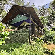 Grassroots Wayanad, Valley-view Tents