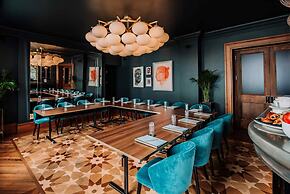 Kaya Great Northern Hotel