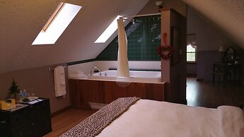 The Inn at Ragged Edge