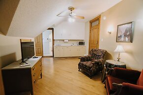 The Inn at Ragged Edge