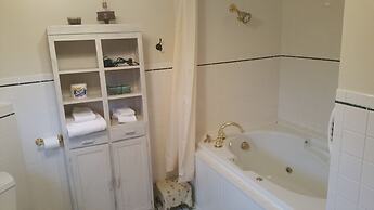 The Inn at Ragged Edge