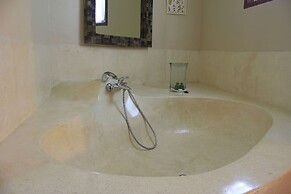 Junjungan Ubud Hotel & Spa