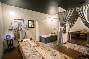 Junjungan Ubud Hotel & Spa